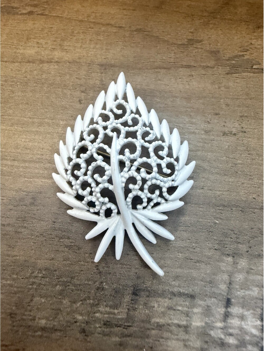 Monet White Enamel Scroll Leaf Brooch Pin Designer Signed Vintage
